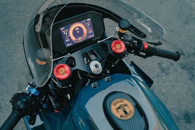 cafe racer hasil kolaborasi zero motorcycles dan deus ex machina jadi motor listrik paling macho bro!